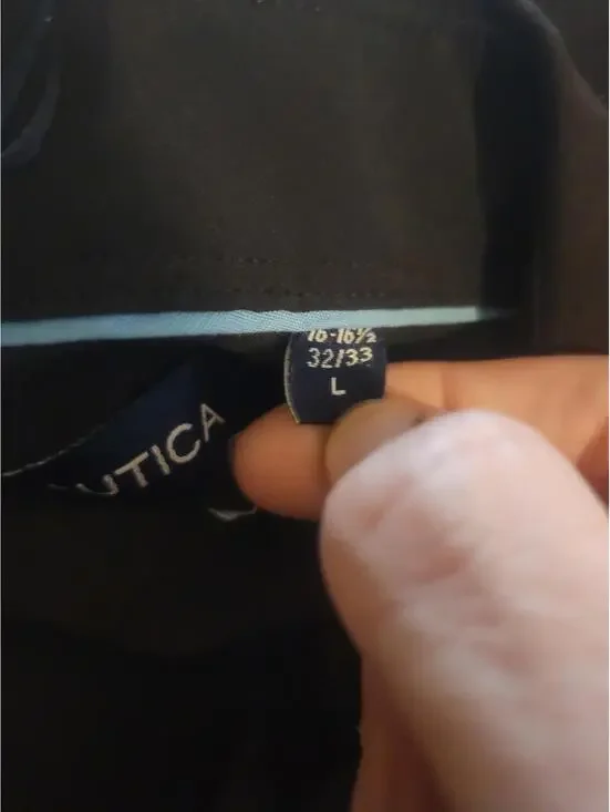 Nautica Slim Fit Classic Black Button up Shirt. Mens size Large 16/16 1/2 32/33 - Picture 5 of 5